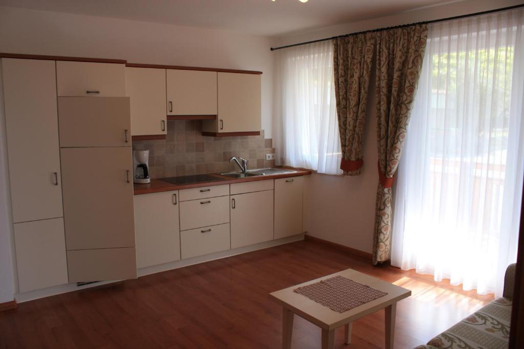 Appartement Tschivon Schenna Pokój zdjęcie